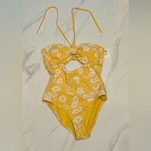 NWT Aerie Bandeau jacquard one piece swimsuit Size M